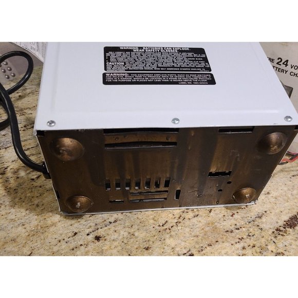 Schauer Automatic Battery Charger 24V SR5024WC Wheel Chair - Picture 10 of 11
